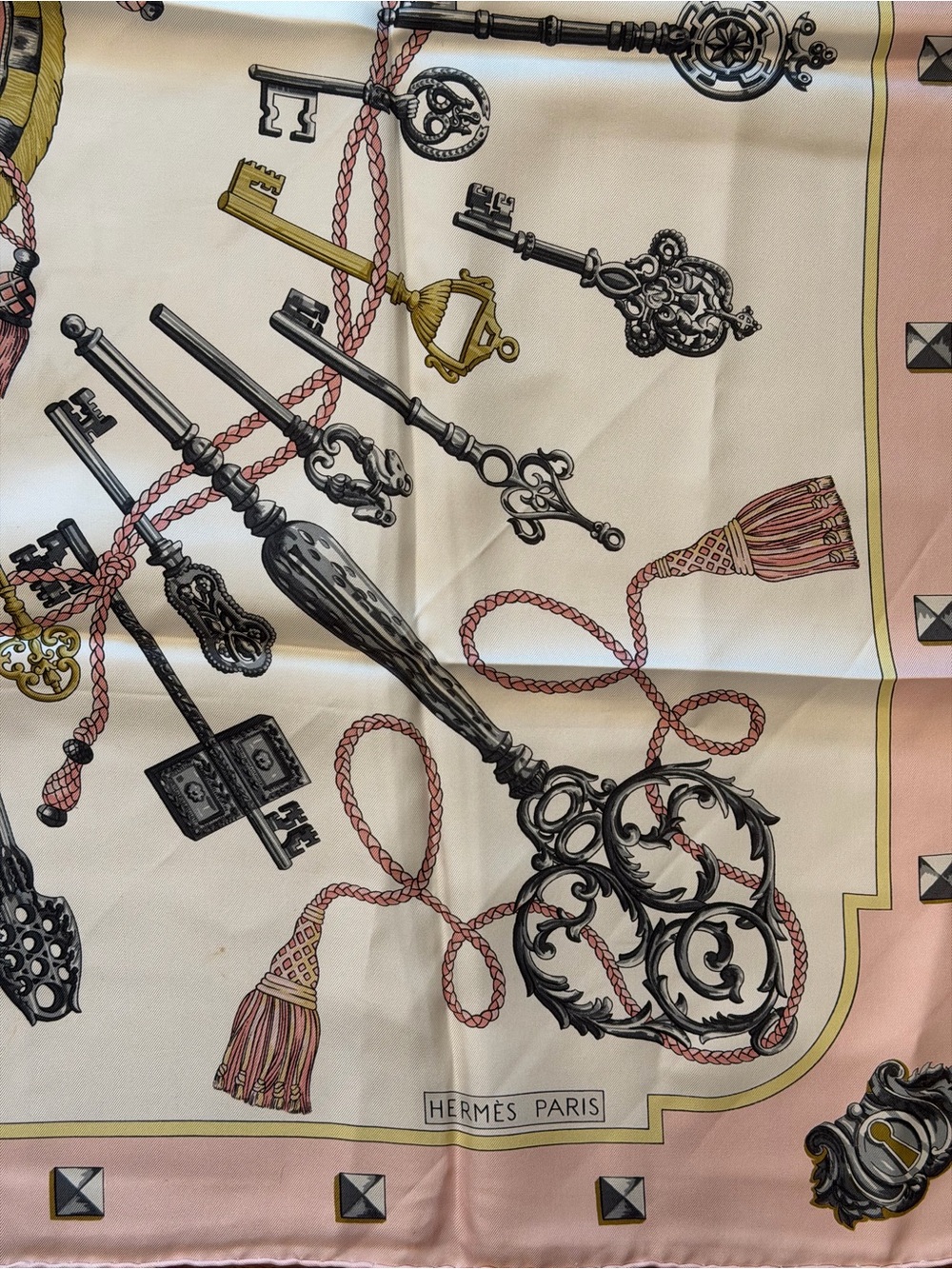 Hermes Pink and Cream Silk Key-Print Scarf - Picture 4 of 7